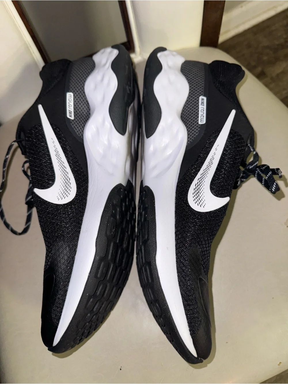 Nike Black and White Men's Training Sneakers with Swoosh